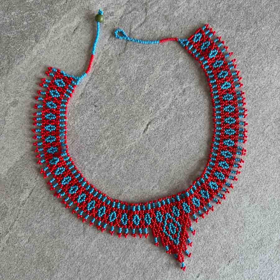 Iskuyá Yuxibu - Ceremoniální náhrdelník - Ceu